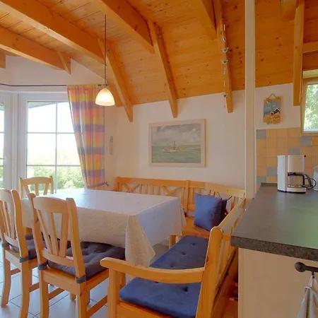 Holiday home Strandvogt 3 Ha13 Wremen
