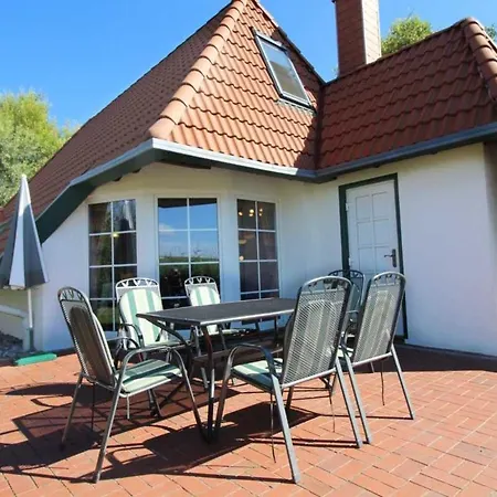 Holiday home Strandvogt 3 Ha13 Wremen
